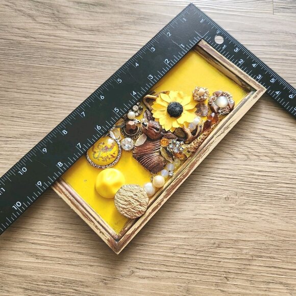 Vintage Moose Button Bead Art Hanging Wall Decor Handmade Artisan OOAK Rare - Picture 11 of 11